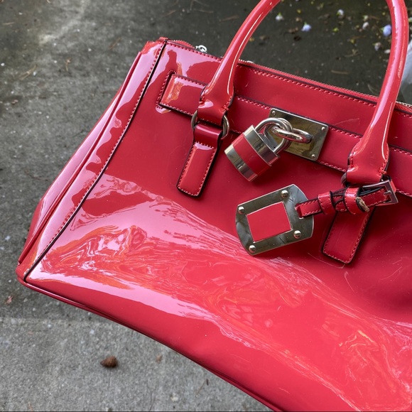 New Le Chateau Handbag - Picture 4 of 11